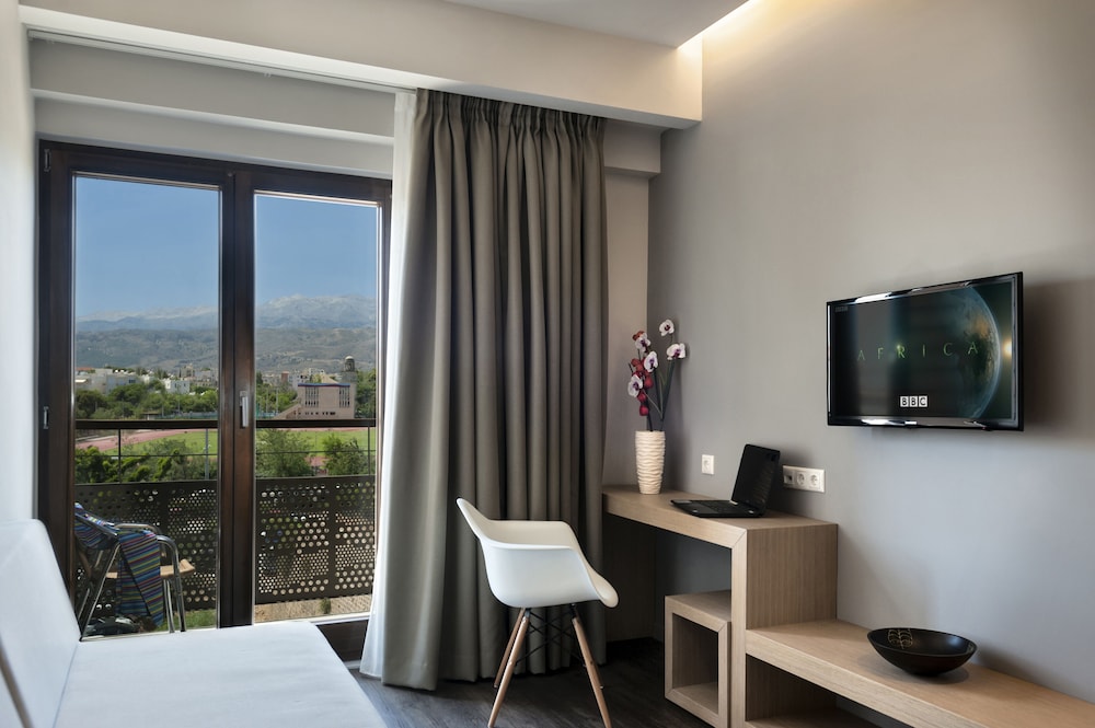 Kriti Hotel — Hotel rooms in Chania