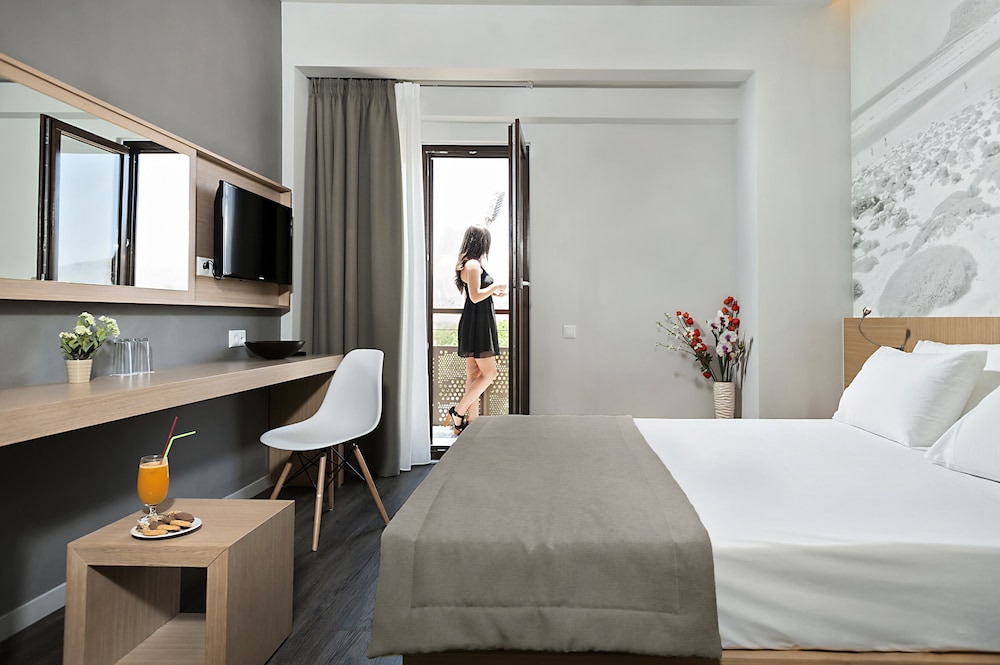Kriti Hotel — Hotel rooms in Chania