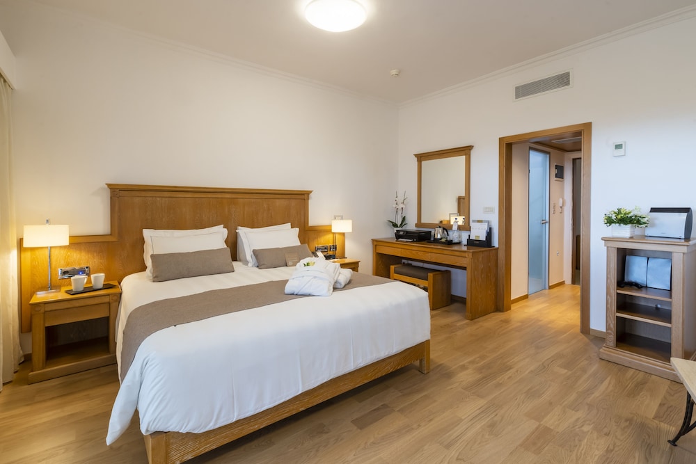 Kydon, The Heart City Hotel — Hotel rooms in Chania