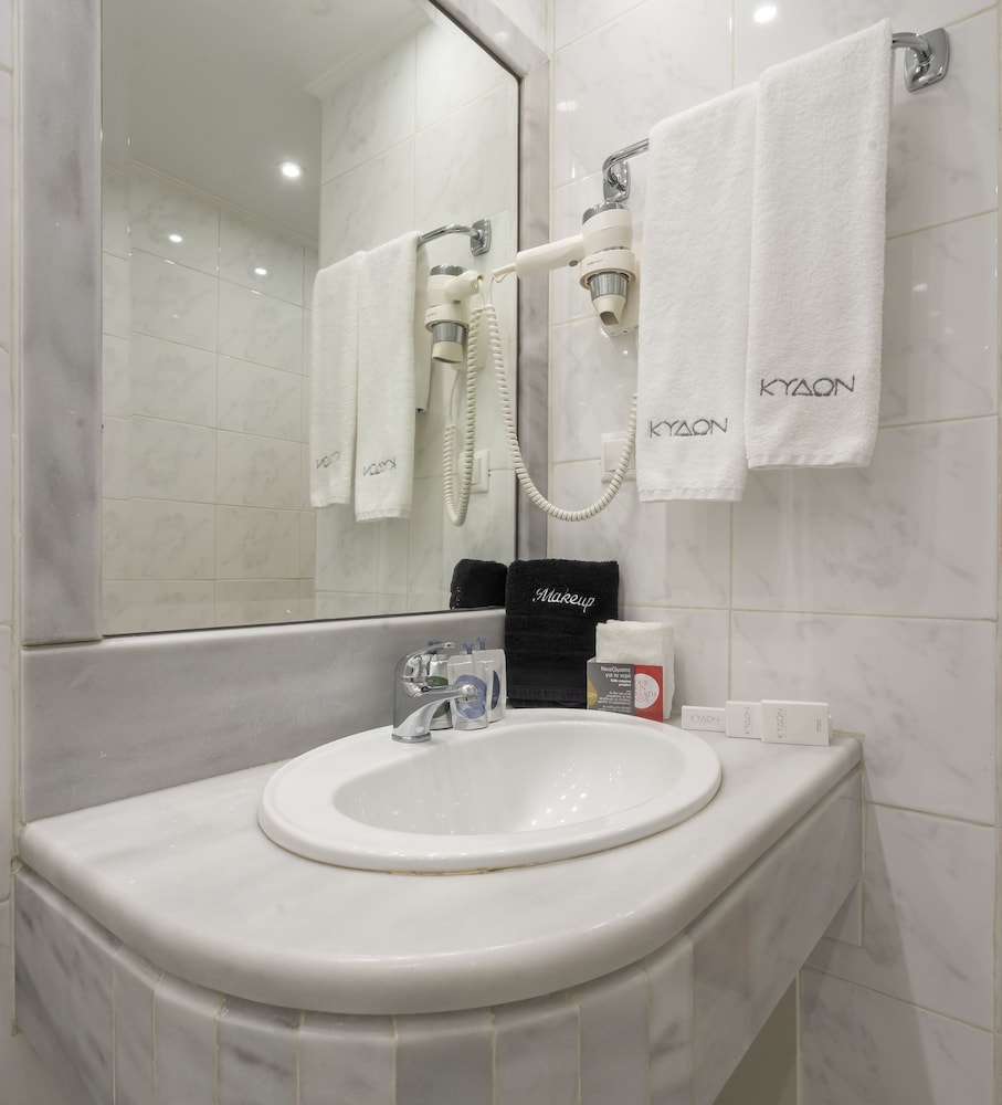 Kydon, The Heart City Hotel — Hotel rooms in Chania