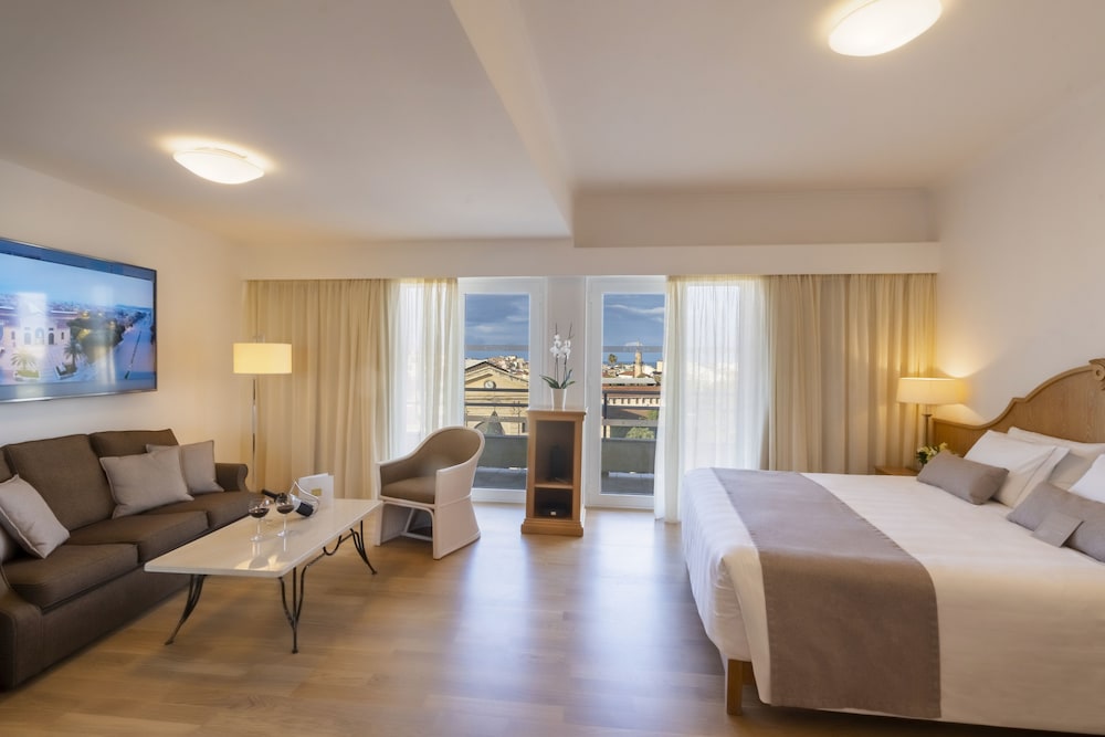 Kydon, The Heart City Hotel — Hotel rooms in Chania