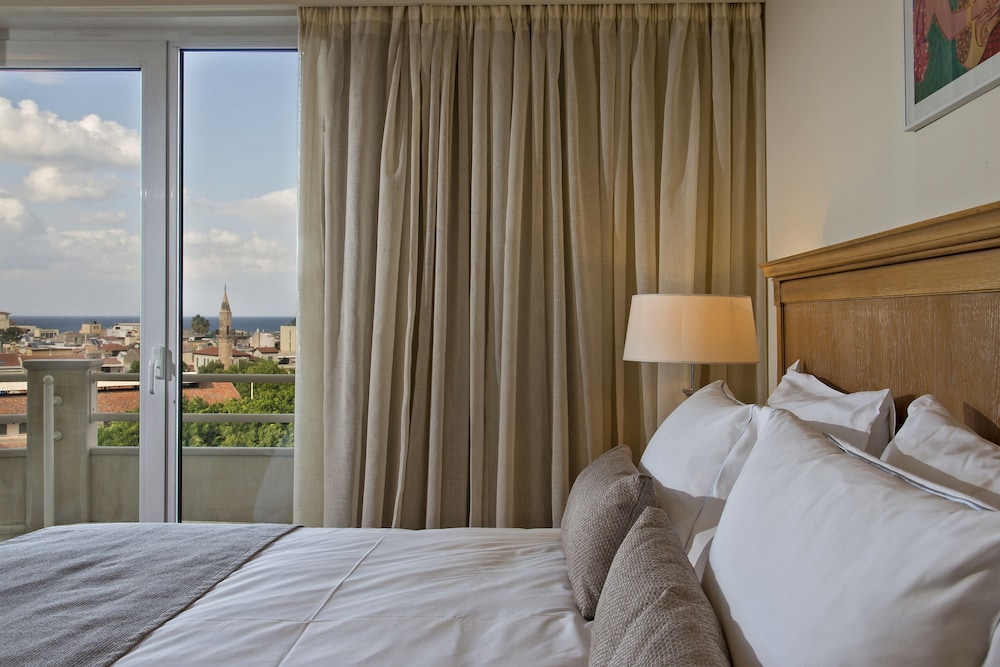 Kydon, The Heart City Hotel — Hotel rooms in Chania