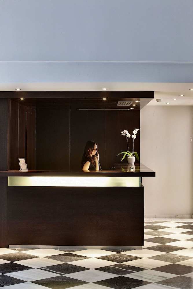 Acropolis Hill — Hotel building in Athens, Attica