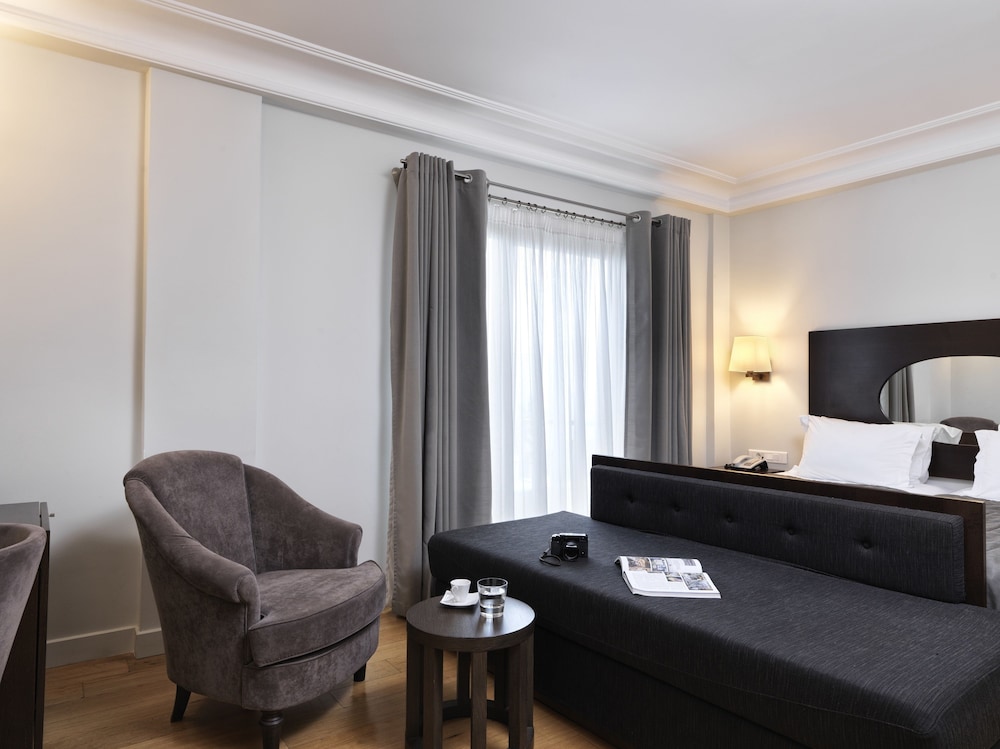 Acropolis Hill — Hotel rooms in Athens, Attica