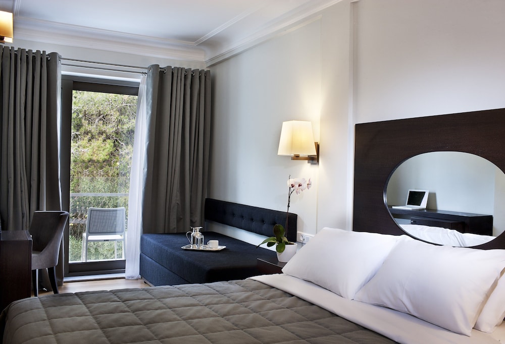 Acropolis Hill — Hotel rooms in Athens, Attica