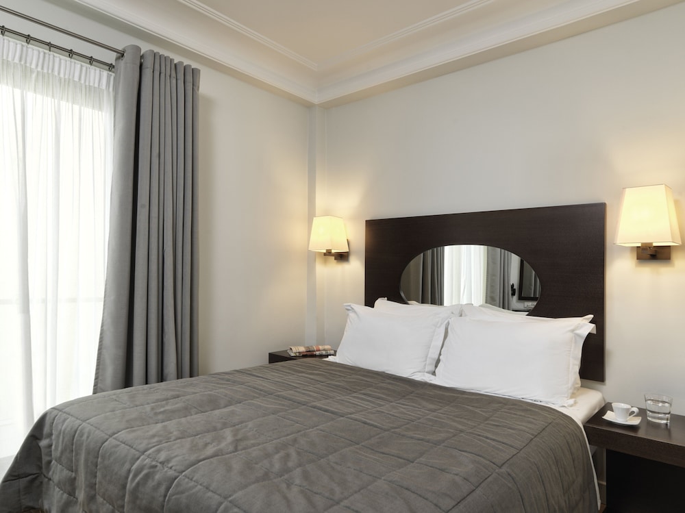 Acropolis Hill — Hotel rooms in Athens, Attica