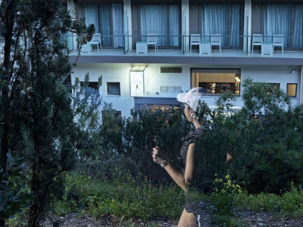 Acropolis Hill — Hotel building in Athens, Attica