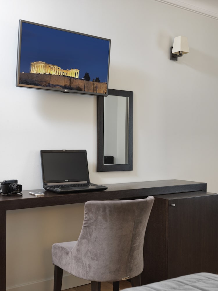 Acropolis Hill — Hotel rooms in Athens, Attica