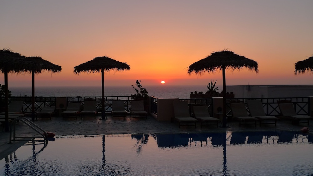 Aegean View Hotel — Swimming pool in Kamari, South Aegean