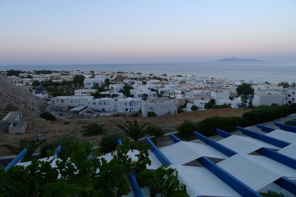Aegean View Hotel — Attractions in the area in Kamari, South Aegean