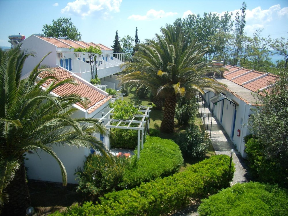 Aegeon Hotel — Hotel building in Lesvos Island