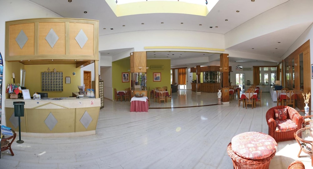 Aegeon Hotel — Restaurant & bars in Lesvos Island