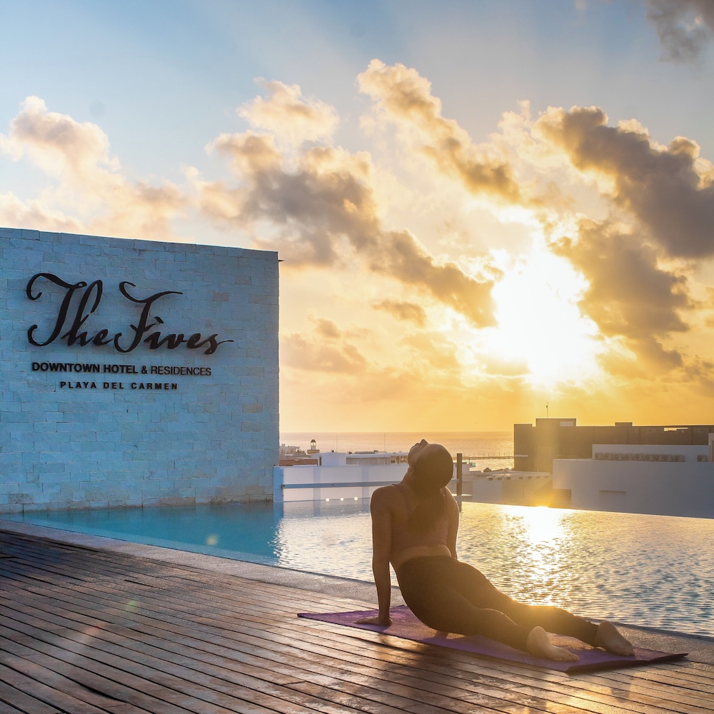 The Fives Downtown Hotel - Curio Collection by Hilton — Swimming pool in Playa del Carmen, Quintana Roo