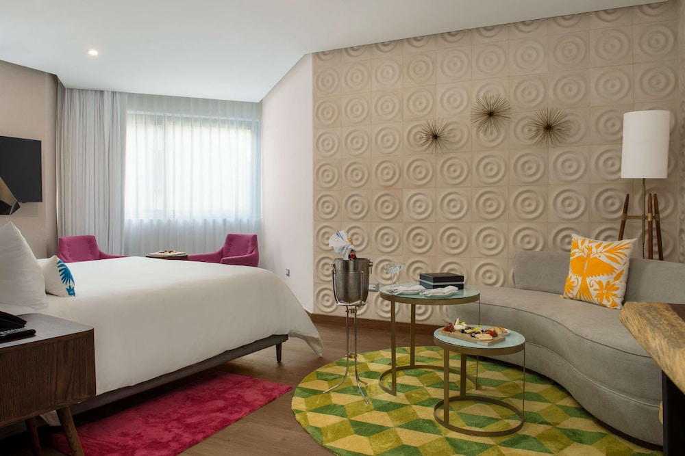 The Fives Downtown Hotel - Curio Collection by Hilton — Hotel rooms in Playa del Carmen, Quintana Roo