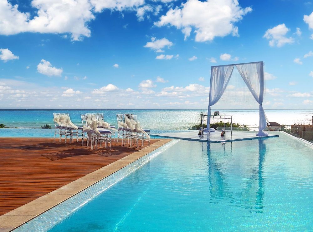 Playa del Carmen (6 dni) w The Fives Downtown Hotel - Curio Collection by Hilton z Warszawy