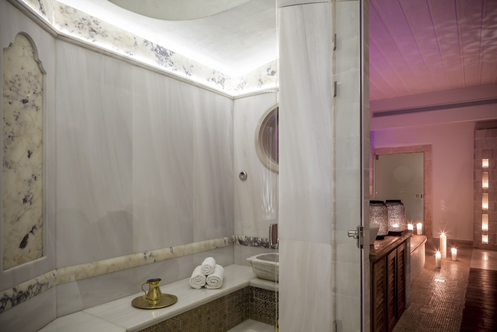 Casa Delfino Hotel & Spa - Small Luxury Hotels of the World — Spa in Chania