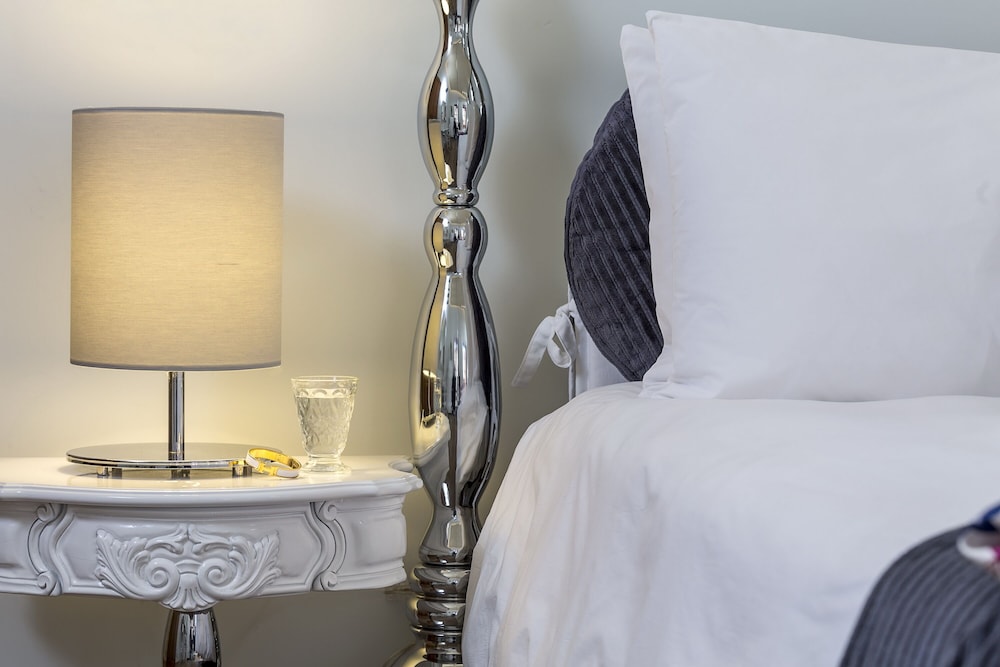 Casa Delfino Hotel & Spa - Small Luxury Hotels of the World — Hotel rooms in Chania