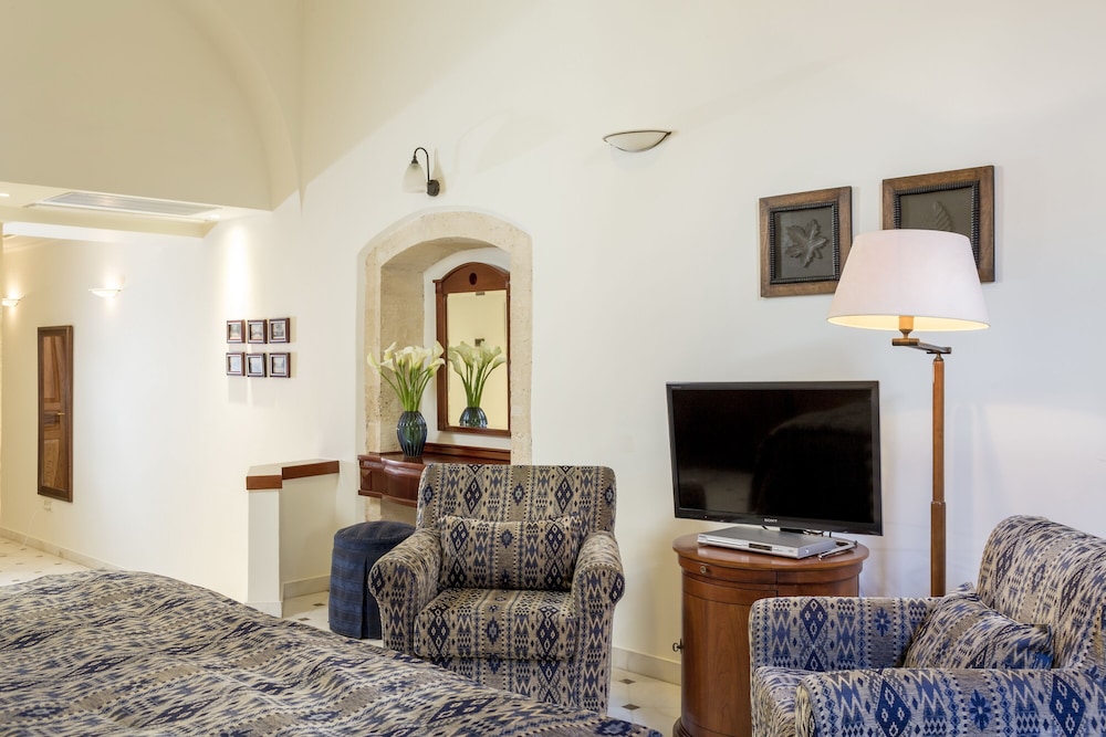 Casa Delfino Hotel & Spa - Small Luxury Hotels of the World — Hotel rooms in Chania
