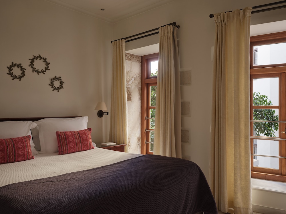 Casa Delfino Hotel & Spa - Small Luxury Hotels of the World — Hotel rooms in Chania