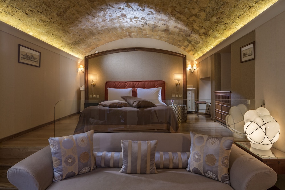 Casa Delfino Hotel & Spa - Small Luxury Hotels of the World — Hotel rooms in Chania