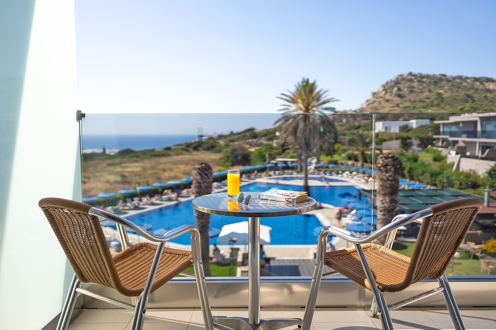 Cathrin Hotel Rhodes By Anayia All Inclusive Resorts — Swimming pool in Faliraki, South Aegean
