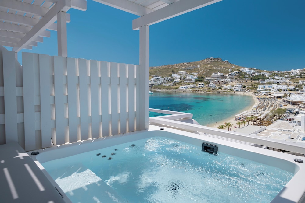 Deliades Mykonos — Spa in Ornos, South Aegean