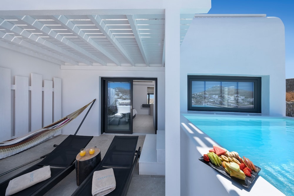 Deliades Mykonos — Hotel rooms in Ornos, South Aegean