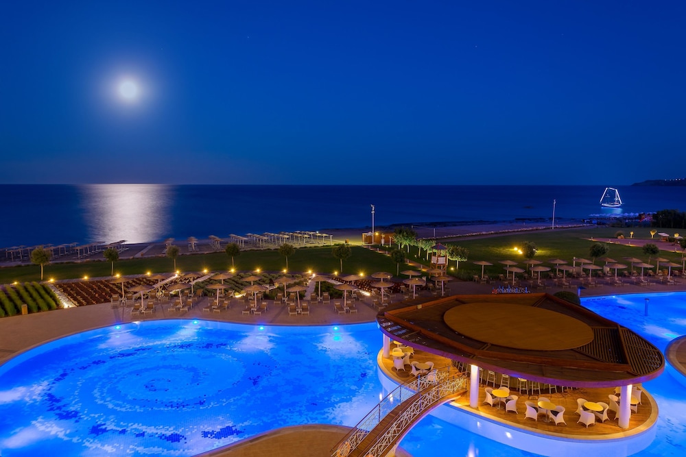 Elysium Resort & Spa - zdjęcie 4