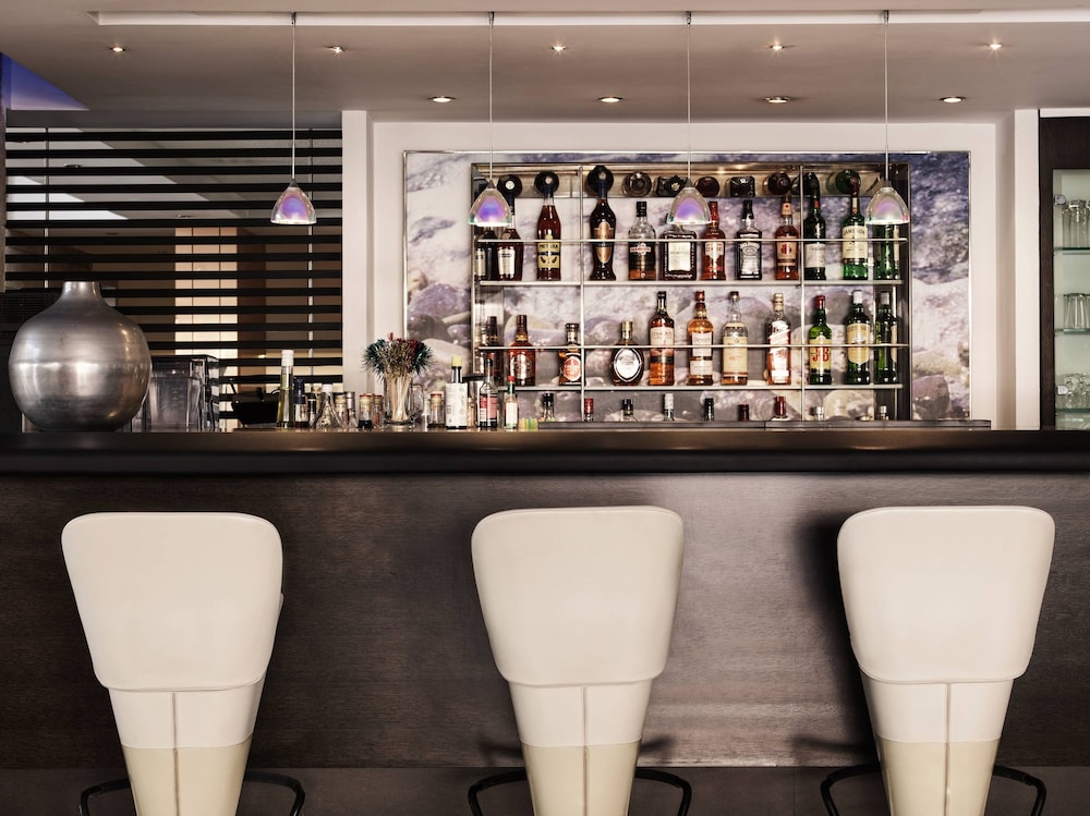 Esperia City Hotel — Restaurant & bars in Rhodes Town, South Aegean