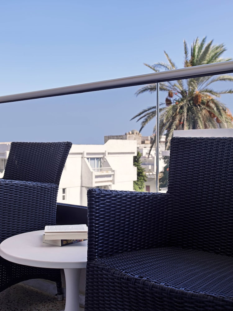 Esperia City Hotel — Hotel rooms in Rhodes Town, South Aegean