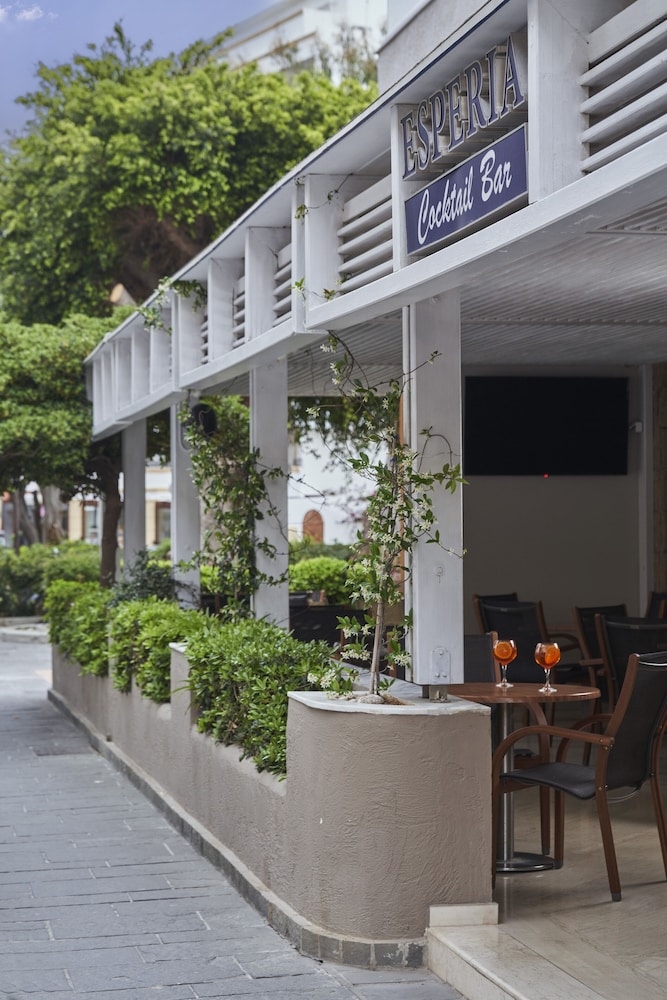Esperia City Hotel — Restaurant & bars in Rhodes Town, South Aegean