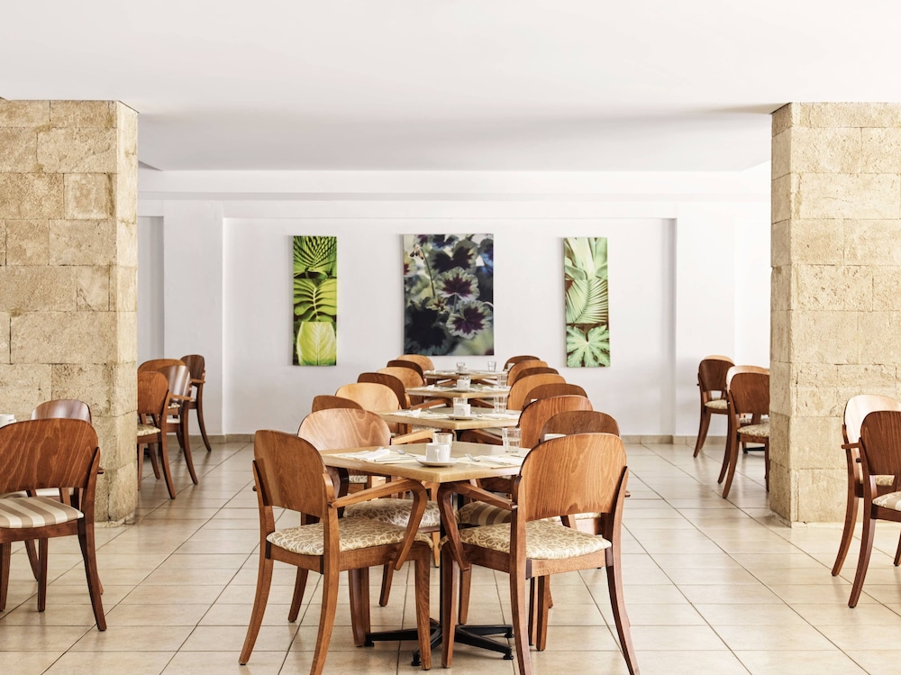 Esperia City Hotel — Restaurant & bars in Rhodes Town, South Aegean