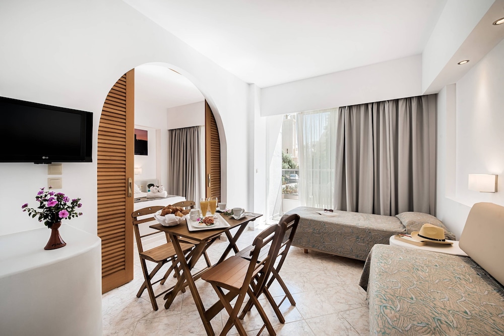Esperia City Hotel — Hotel rooms in Rhodes Town, South Aegean