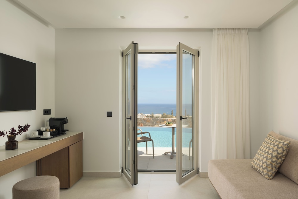 Galaxy Suites Boutique Resort — Hotel rooms in Hersonissos