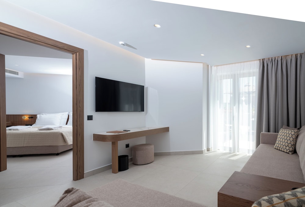 Galaxy Suites Boutique Resort — Hotel rooms in Hersonissos