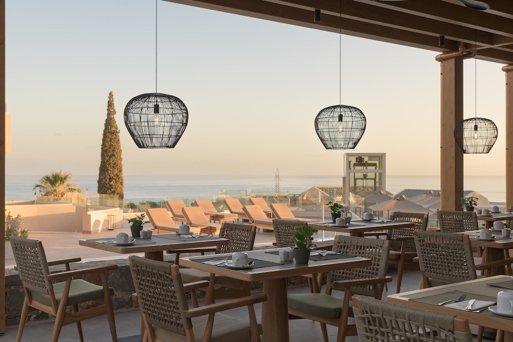 Galaxy Suites Boutique Resort — Restaurant & bars in Hersonissos