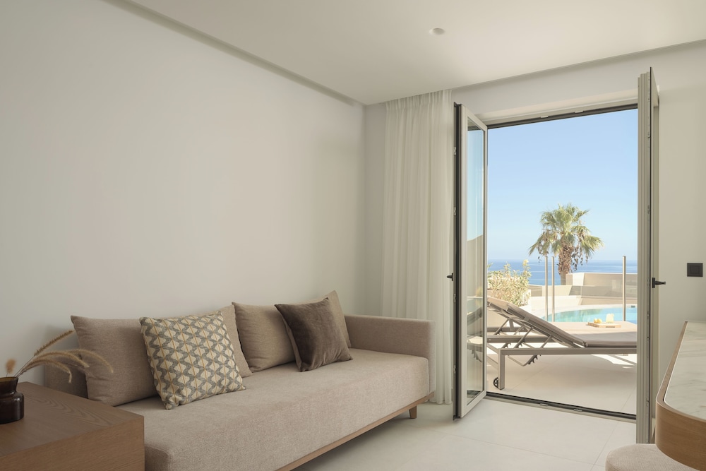 Galaxy Suites Boutique Resort — Hotel rooms in Hersonissos