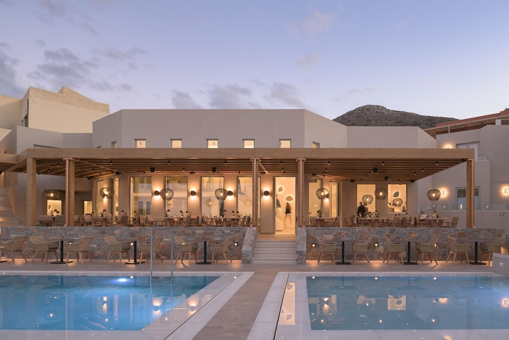 Galaxy Suites Boutique Resort — Restaurant & bars in Hersonissos