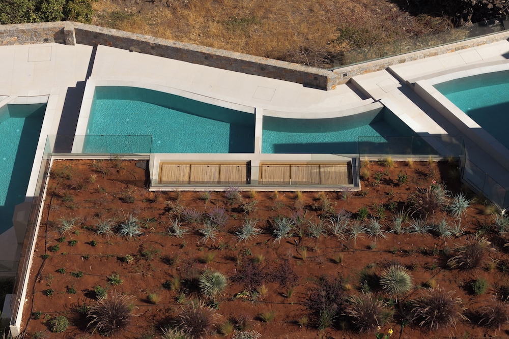 Galaxy Suites Boutique Resort — Swimming pool in Hersonissos