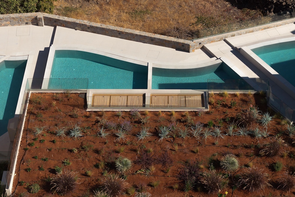 Galaxy Suites Boutique Resort — Swimming pool in Hersonissos