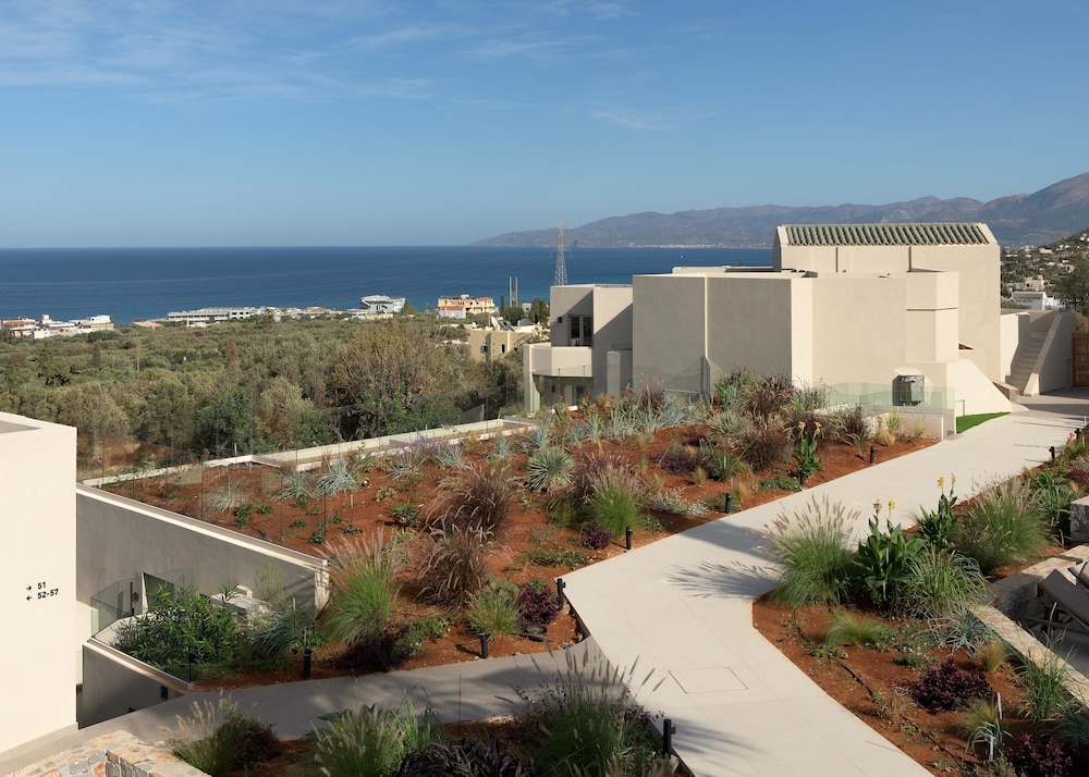 Galaxy Suites Boutique Resort — Hotel building in Hersonissos
