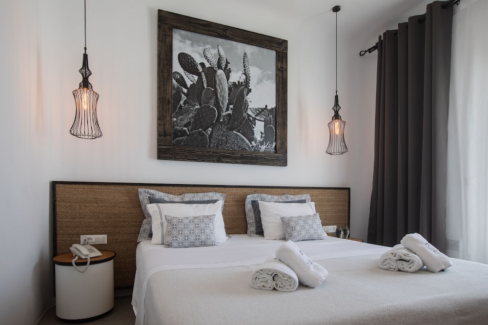Harmony Boutique Hotel — Hotel rooms in Mykonos Town, South Aegean