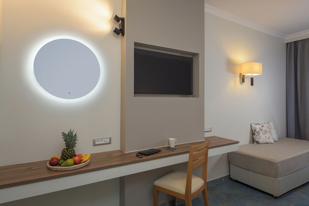 Lindos Imperial Resort & Spa — Hotel rooms in Kiotari, South Aegean