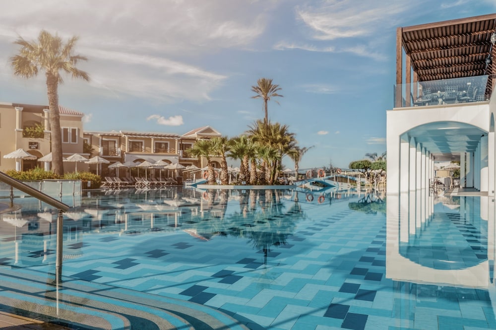 Lindos Imperial Resort & Spa — Swimming pool in Kiotari, South Aegean