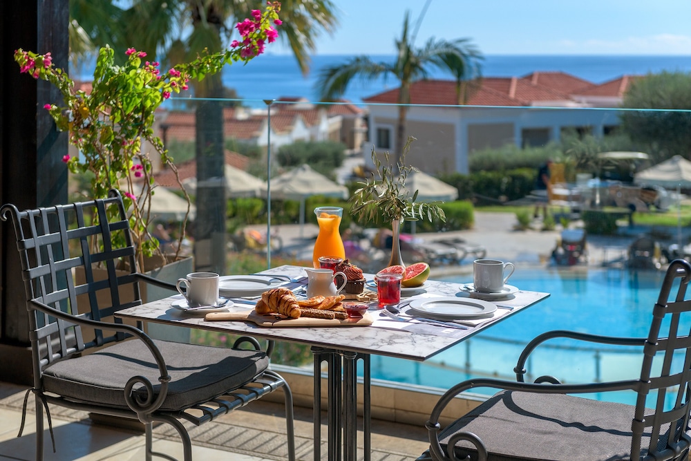 Lindos Imperial Resort & Spa — Restaurant & bars in Kiotari, South Aegean