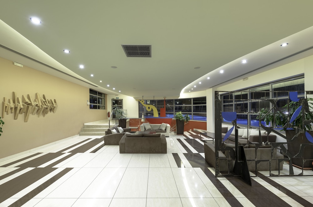 Iolida Beach by Smile Hotels — Hotel building in Chania