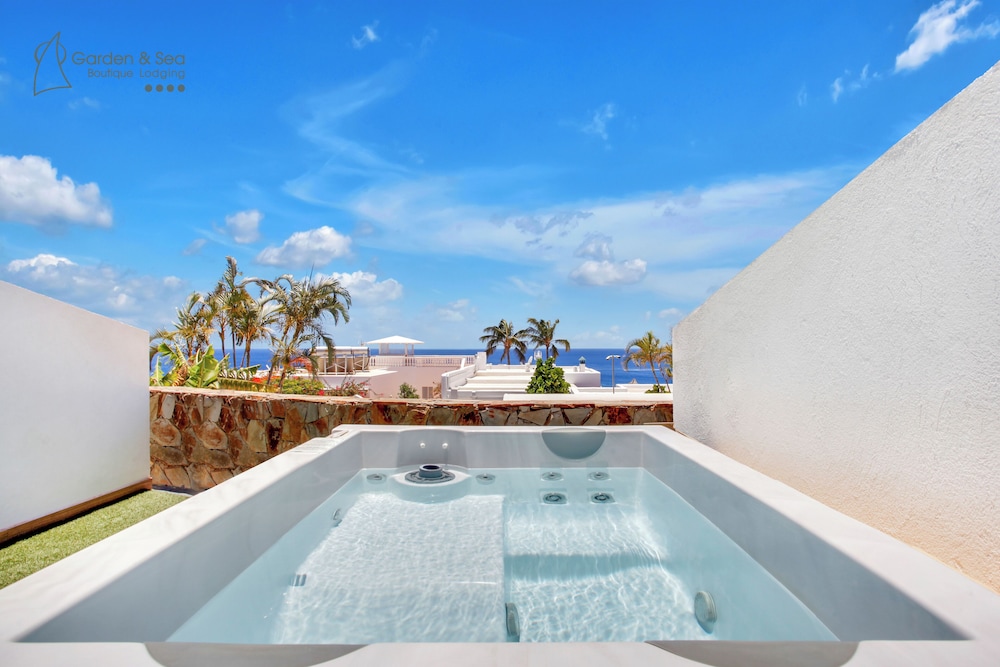 Apartamentos Garden & Sea Boutique Lodging by LIVVO — Spa in Esquinzo, Canary Islands