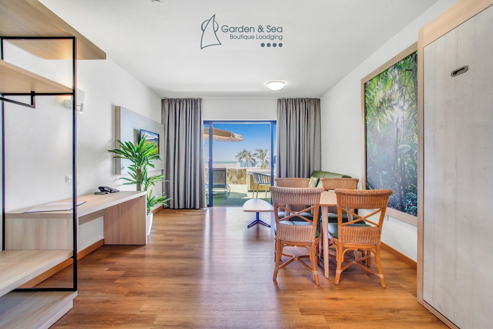 Apartamentos Garden & Sea Boutique Lodging by LIVVO — Hotel rooms in Esquinzo, Canary Islands