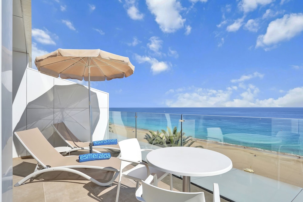 Apartamentos Garden & Sea Boutique Lodging by LIVVO — Beach in Esquinzo, Canary Islands
