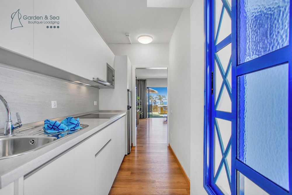 Apartamentos Garden & Sea Boutique Lodging by LIVVO — Hotel rooms in Esquinzo, Canary Islands